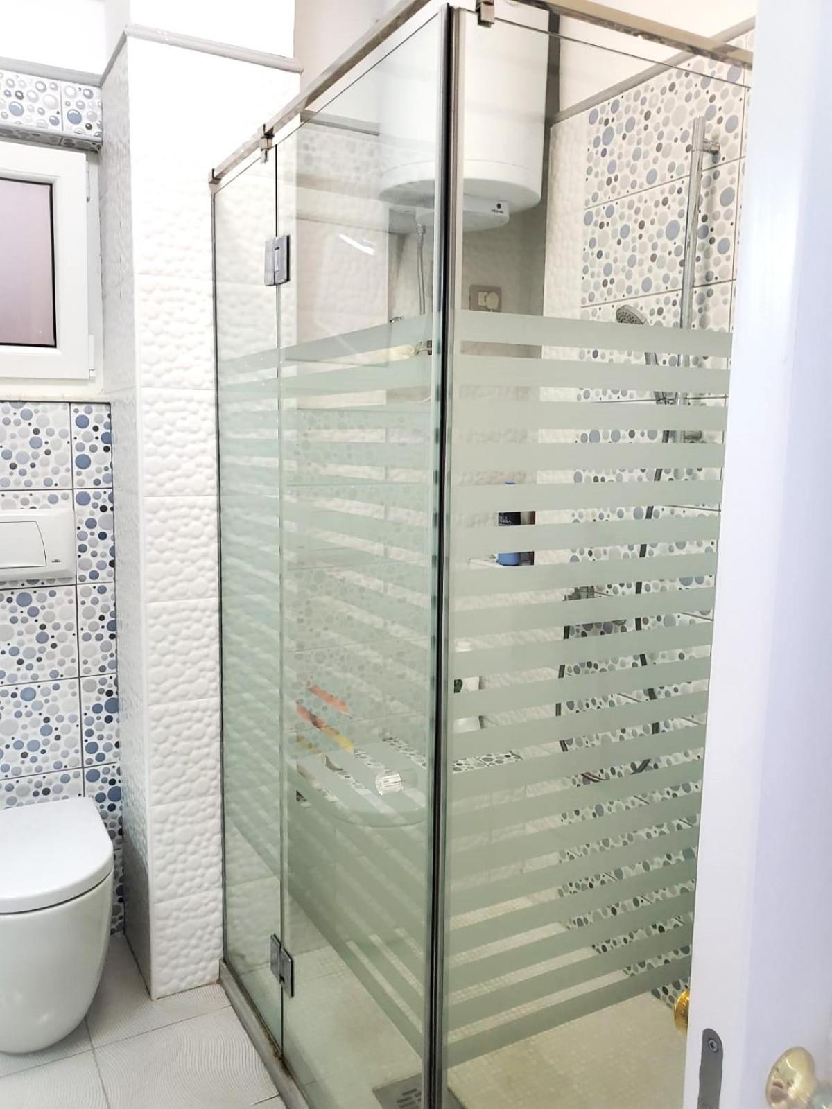 Sofia'S Holiday Apartment Вльора Екстер'єр фото