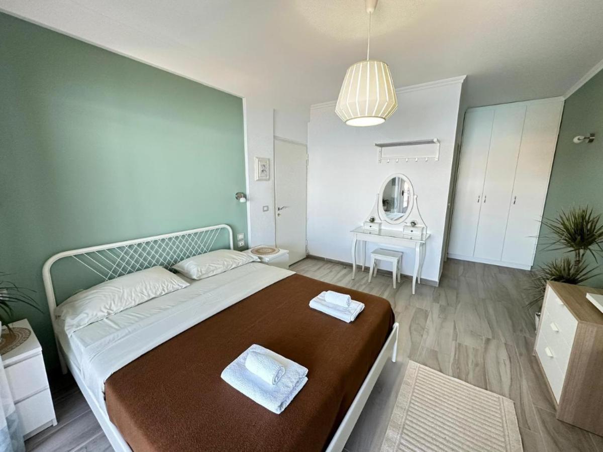 Sofia'S Holiday Apartment Вльора Екстер'єр фото