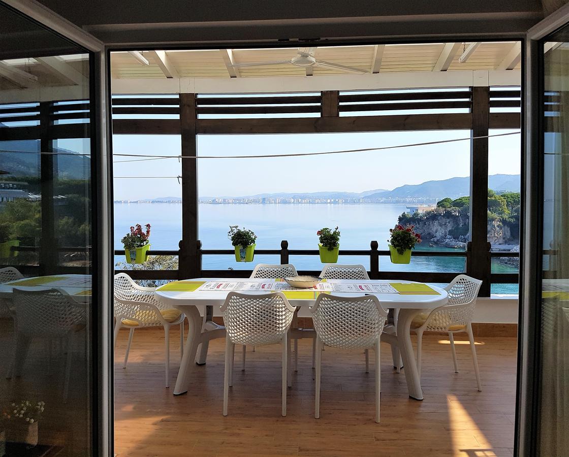 Sofia'S Holiday Apartment Вльора Екстер'єр фото